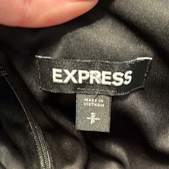 Express Cropped Wide Leg Cocktail V-Neck Jumpsuit Party Pants Black Formal Small - Picture 4 of 5